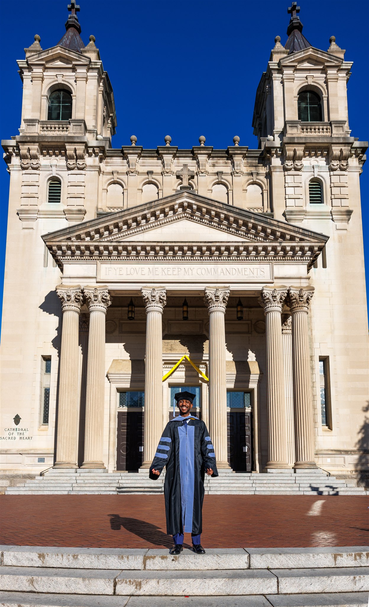 Graduation portrait photography in the DMV, image 2